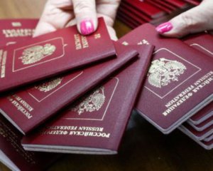 Боевики заявили, что на Луганщине 48 тыс. человек получили российские паспорта