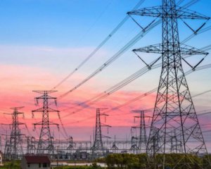 Україна зупинила імпорт електрики з Білорусі