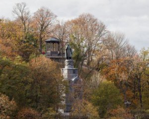 Листопад встановив 5 температурних рекордів