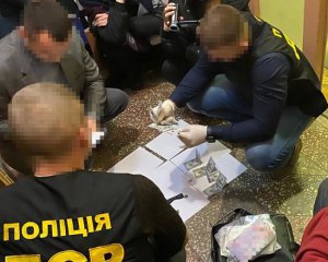 На взятке задержали чиновника РГА