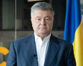 Повернення до купівлі російського газу - це капітуляція - Порошенко