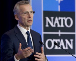 Столтенберг назвав метою НАТО запобігання вторгненню Росії