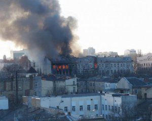Пожежа в Одеському коледжі: де і коли студенти продовжать навчання