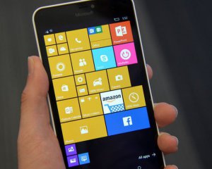 Windows 10 припиняє своє існування на смартфоні