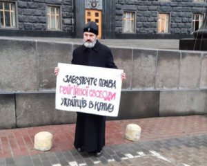 Из Киева меня вывезут или в гробу, или с постановлением Кабмина - отец Климент