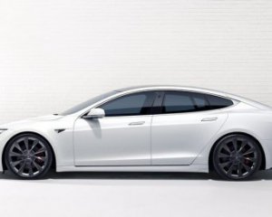 Электрокары Tesla стали лучшими изобретениями десятилетия - издание The Verge