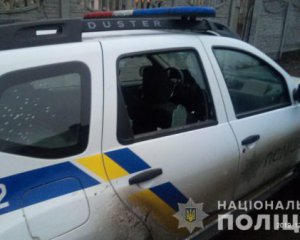 Обстрелял полицейских и скрылся во дворе: на Киевщине ищут преступника