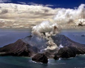 Извержение вулкана в Новой Зеландии: число жертв возросло