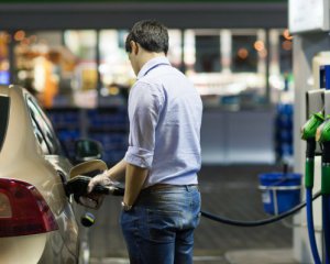 Де в Україні продають найдешевший бензин