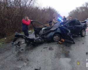 Зіткнулися легковик та маршрутка - є жертви