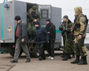 Били і катували: звільнений українець розповів про життя у полоні