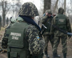 Українським прикордонникам передали закордонні гелікоптери