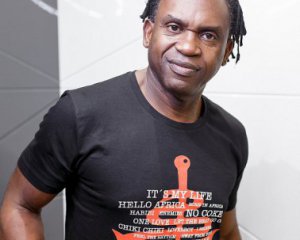 Певца Dr Alban, который выступал в Крыму, пустили в Украину по протекции Зеленского