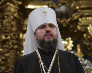 Митрополит Епифаний поблагодарил Порошенко за томос