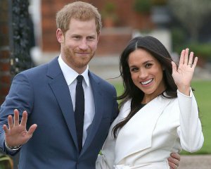 Принц Гарри и Меган Маркл оставляют королевскую семью. Официальное заявление