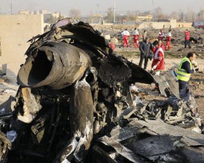 Авиакатастрофа под Тегераном: у родных погибших собрали образцы ДНК