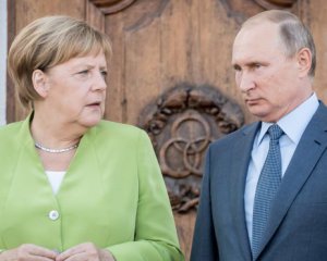 Меркель та Путін сьогодні обговорять Україну