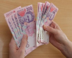 Разумков розвіяв міф про 100 тис. зарплати нардепів