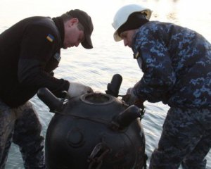 Военные опровергли информацию о минировании побережья Азовского моря