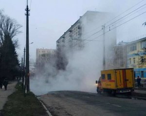 Київ знову залило окропом