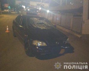П'яний поліцейський збив двох осіб