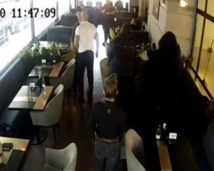 Кива рассказал свою версию драки в ресторане