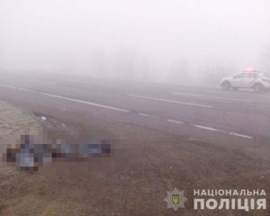 Біля траси Київ - Одеса знайшли труп чоловіка