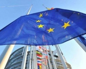 Аннексия Крыма: ЕС расширил список подсанкционных лиц