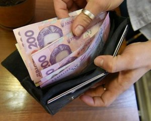 Не 12 тис. грн: яку середню зарплату насправді отримують українці