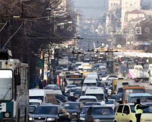 Транспорт в Киеве поехал в три раза быстрее - КГГА