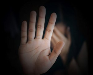 Несовершеннолетнюю изнасиловал знакомый из сети