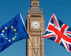 В Европарламенте проголосовали за Brexit