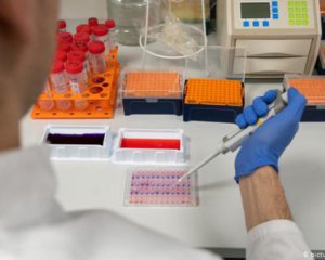 У Франції збільшилась кількість заражених коронавірусом