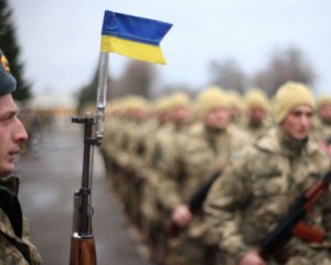 Як братимуть на військову службу 18-річних юнаків