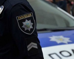 Трех полицейских подозревают в избиении супругов