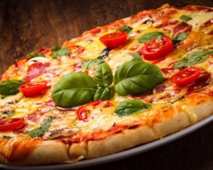 Королівська піца: назвали хто найбільше з&#039;їдає цього перекусу
