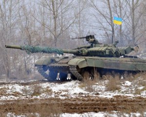 Украинский военный получил ранения на Донбассе