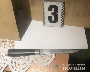 49-річна жінка розправилася з чоловіком