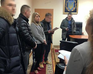 В Миколаївській ОДА пройшли обшуки