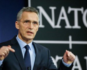 Столтенберг бачить для НАТО небезпеку через війну на Донбасі