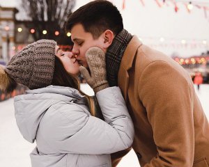 Украинцы установят рекорд по поцелуям