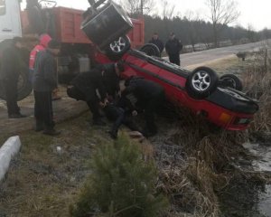 Загинули двоє братів: нові подробиці трагедії із затонулим авто