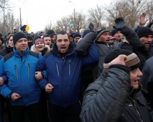 Для кого ми захищаємо Україну - капелан висловився щодо протестів у Нових Санжарах