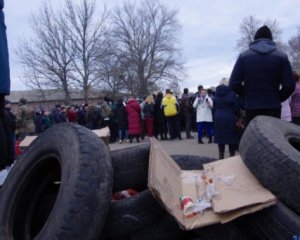 Протести в Нових Санжарах: поліція затримала 24 учасників акції і розпочала цілодобове патрулювання