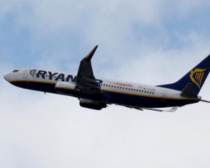Авиакомпания отменяет два рейса из Киева