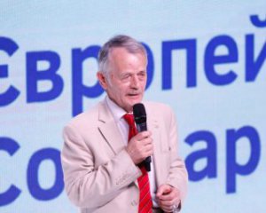 &quot;Призываю всех крымчан изменить страх на презрение к оккупантам&quot; - Джемилев