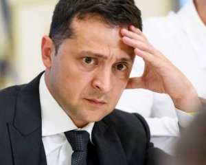 Українці менше схвалюють дії Зеленського - опитування