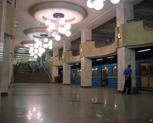 На першій станції столичного метро запустили 4G