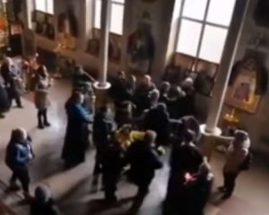 В  церкви подрались священнослужители. Видео попало в сеть