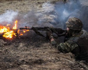 Бойовики підірвали українську вантажівку, є втрати